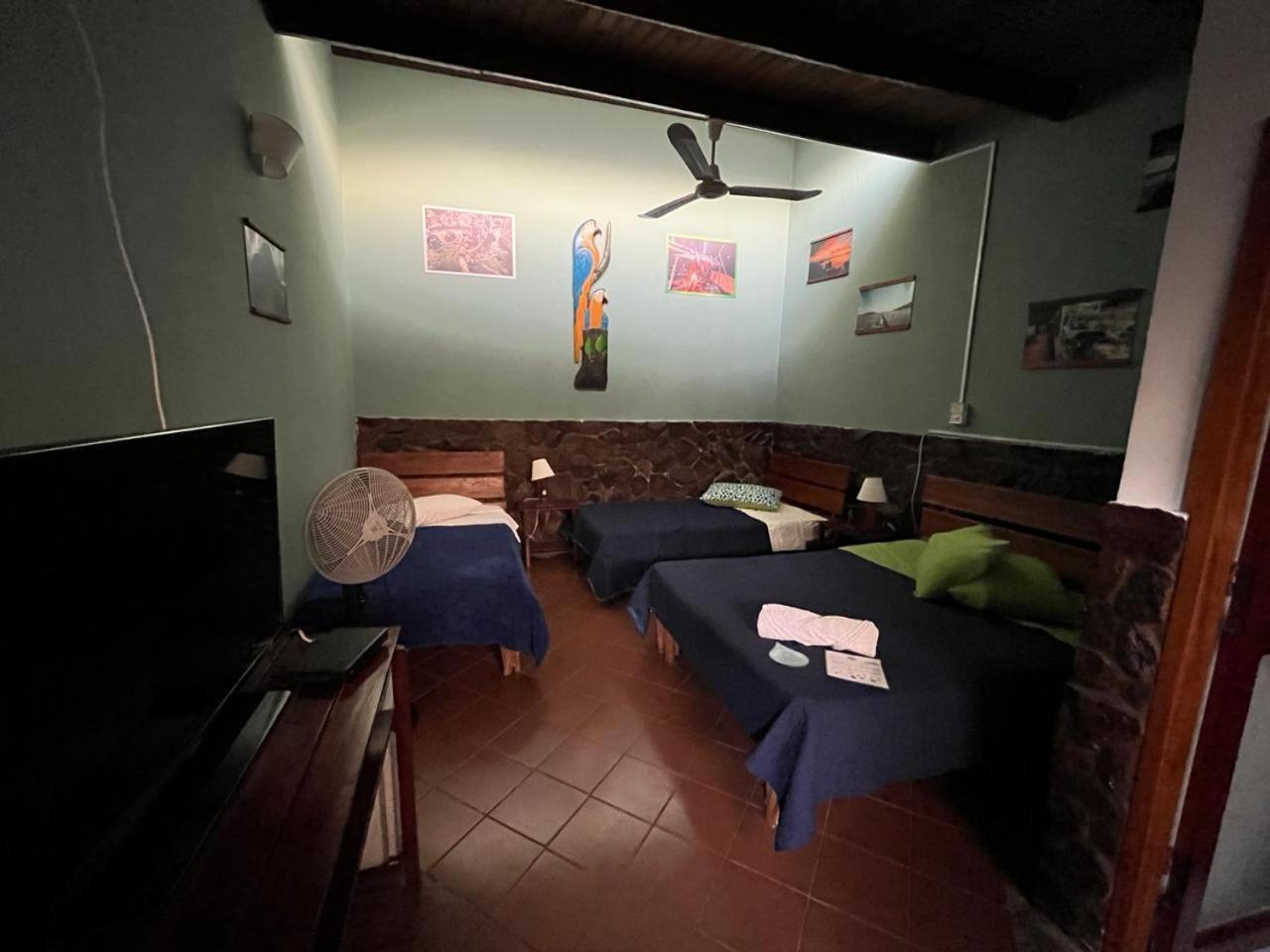 Toninas Hotel 伊尼里达 外观 照片